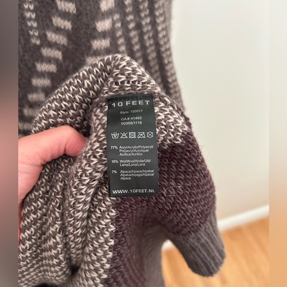 Long Cardigan - Picture 3 of 4